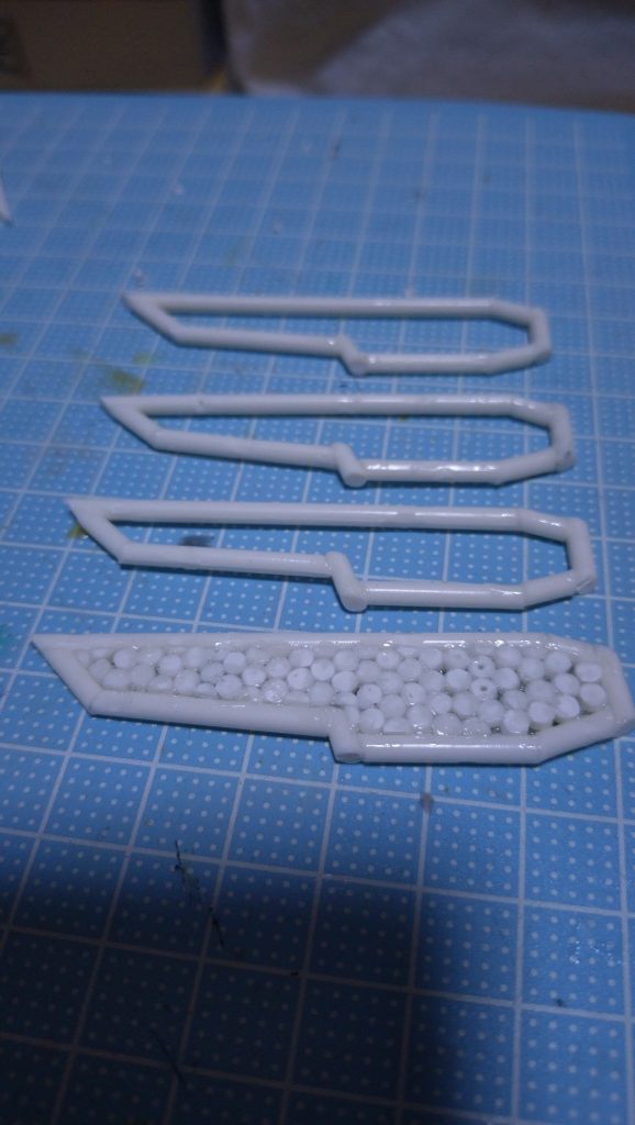 リフレクターは全て戦闘フィギュアのランナーで自作してます。