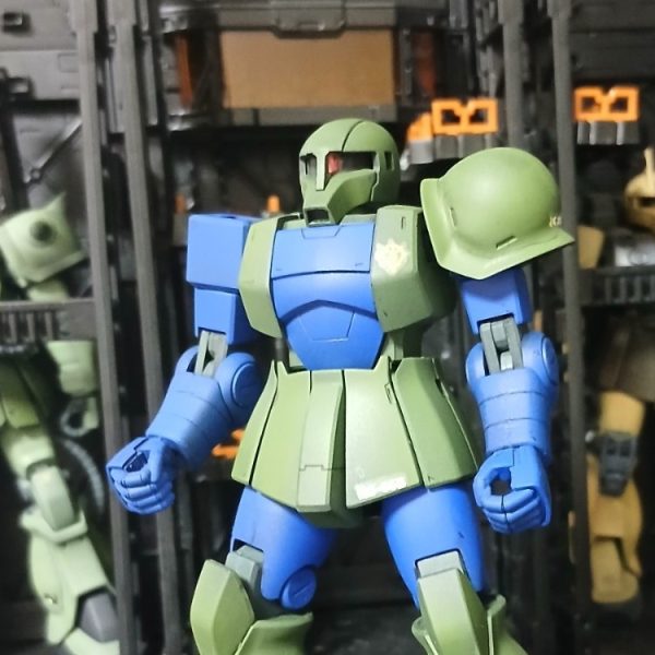 HG旧ザクです