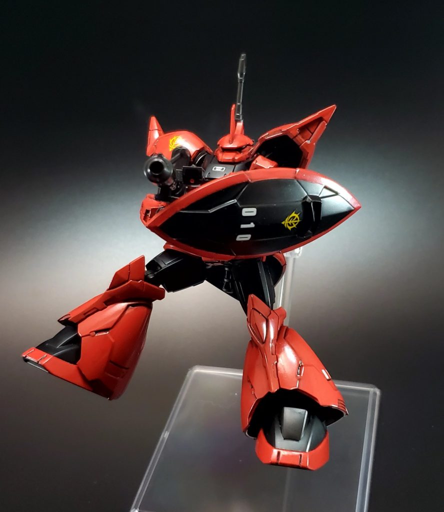 アーマー裏やシールド、バックパックは黒サフを残したかったので、マジックリンで拭き取りしました。