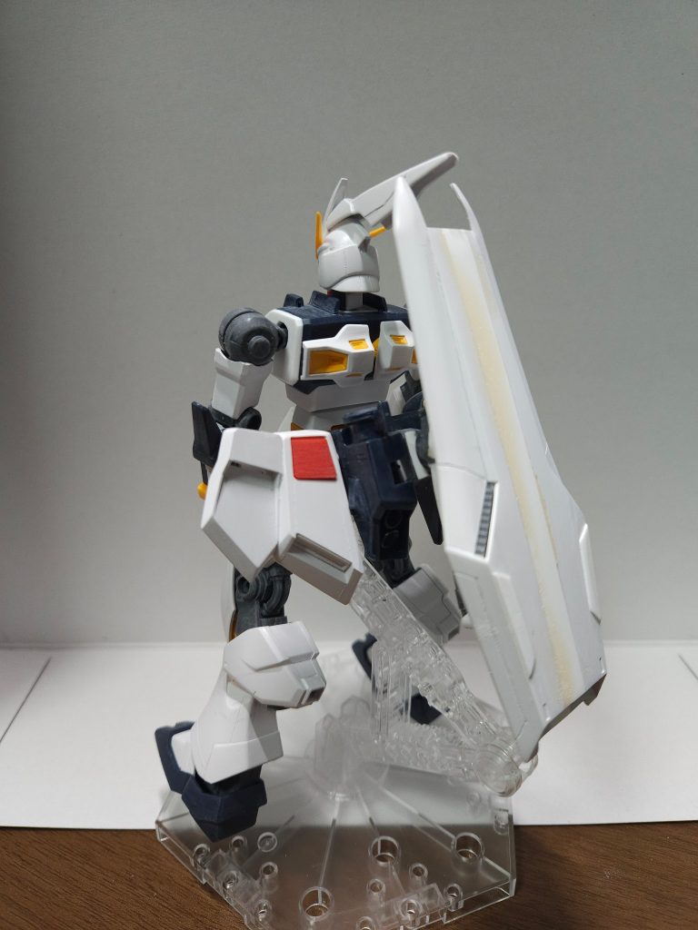アクリル絵の具でうまく塗装できるようになりたいです。