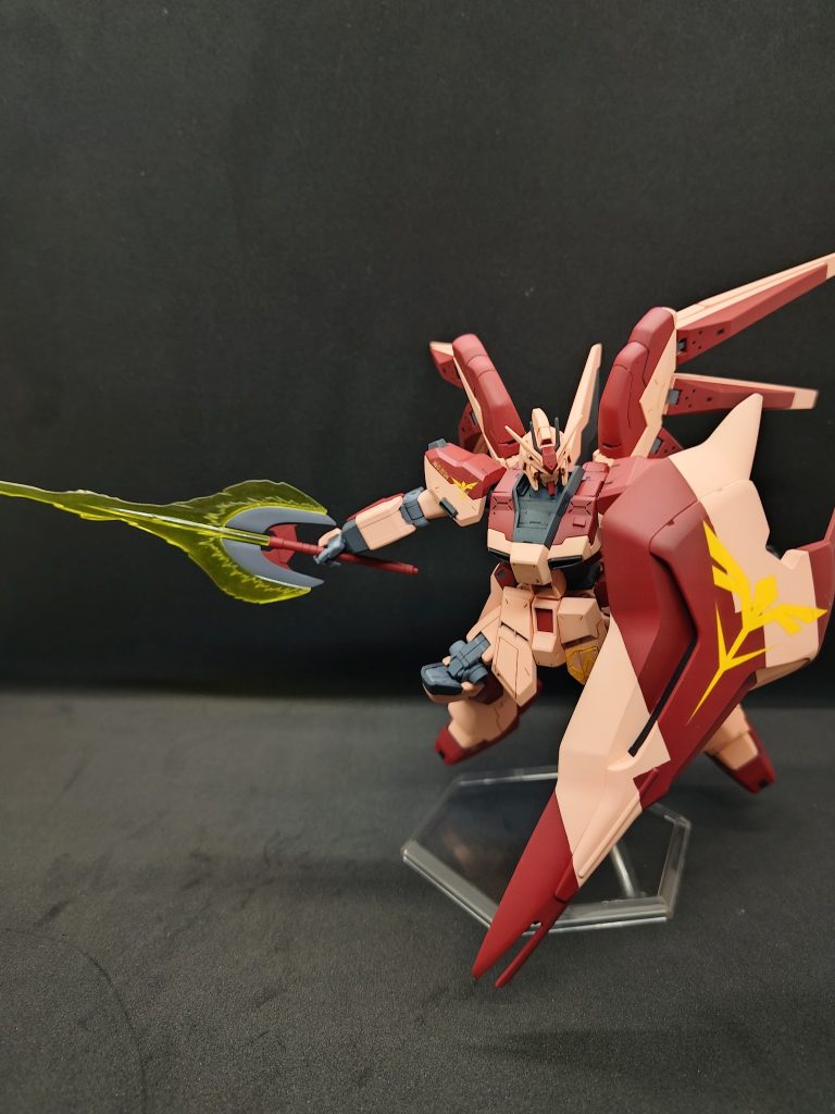 キャスバル専用Hi-νガンダム–2枚目/制作者：ちんくんか
