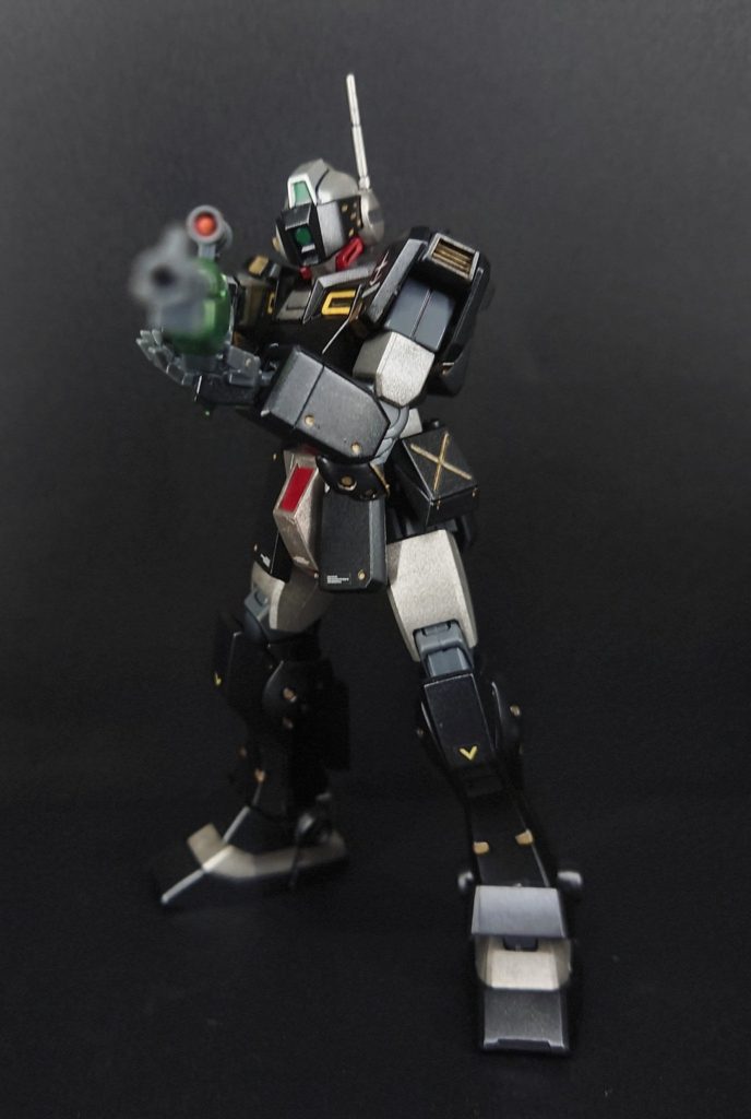 【感想まとめ】このキットはプレバン商品です。恐らくジム・スナイパーIIの色違いキットだと思います。ランナー塗装を施してからマーカーと筆塗りで塗装してます。GXメタルイエローグリーンは筆塗りのハズです😅‪‪今回初めて半光沢でコートしましたが…流石に光沢後につや消しは予算エグイなと思って半光沢でコートです。新規に製作する分には光沢後のつや消し仕上げで今後もする予定です。リドウォルフって誰やねん！って思われると思いますが初登場はギレンの野望かな？連邦のエースパイロットです👍それではまた👋