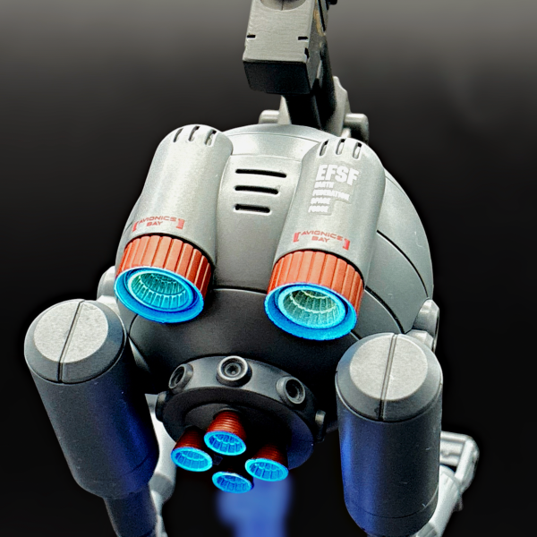 ボールも完成しました。キットの出来が良いので、基本工作して塗装しただけです。明暗強めにしたつもりなのですが、撮影するとイマイチ…まぁそれでもカッコ良いかな🤔あとはGMとセットでいくつかデジラマにして、完成投稿します😃（3枚目）