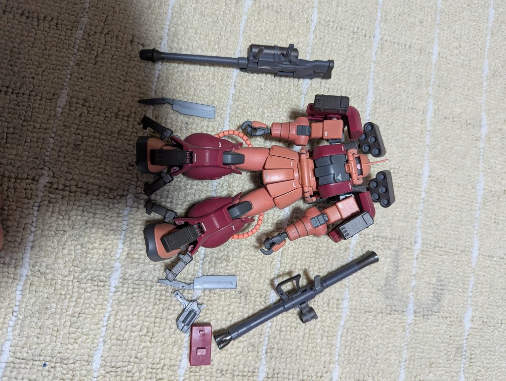 作品名：ガンプラパトロール中にて<p>見たこと無いザクがジャンク扱いで880円(税込)で売ってたので、興味本位で買っちゃいました😅 3連休はこの子といちゃいちゃ確定かな🤔 調べたらザクアメージングとの事…　欠品も二丁ハンドガンが一丁とそのケースのみで、代わり [&hellip;]</p>
