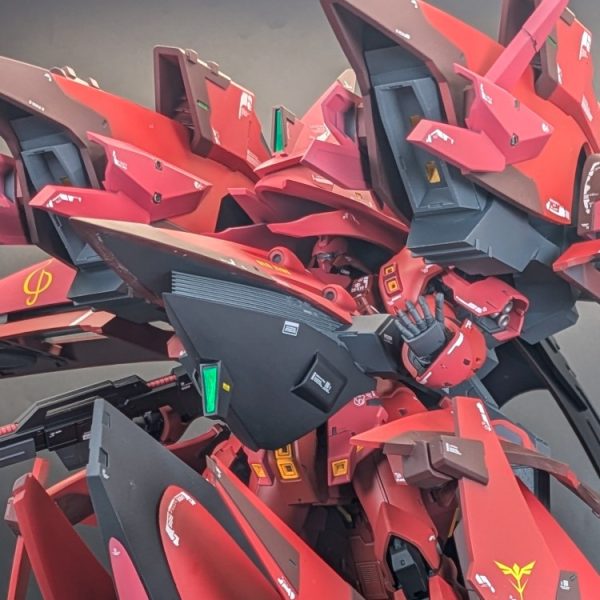 AMA-003 ノイエ・ジールⅢ　[総帥専用機]
