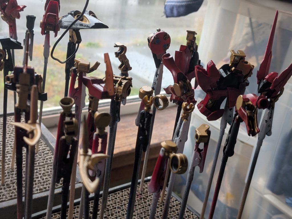 作品名：改造ガンダムフレームの進捗　トップコート前<p>一気に飛んだけどここまで来たぞ、天気にも恵まれない中で進めたから時間掛かって…ビルダーズノートの方の製作ノート記入忘れてたわ</p>
