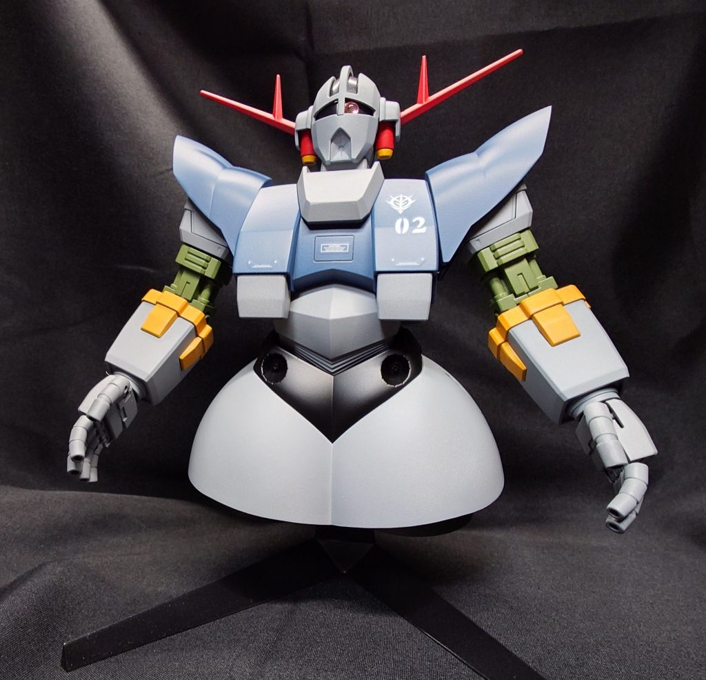 モノアイは3Dレンズシールを使用しています。
