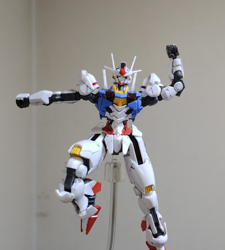 HGエアリアルにグレーとメタリックを少々