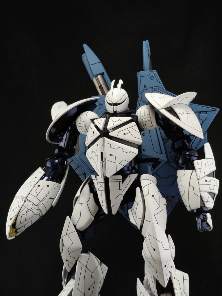 このキャラパスと言われるバックパック背面のスジ彫りが鬼でした…もうやりたくない😵