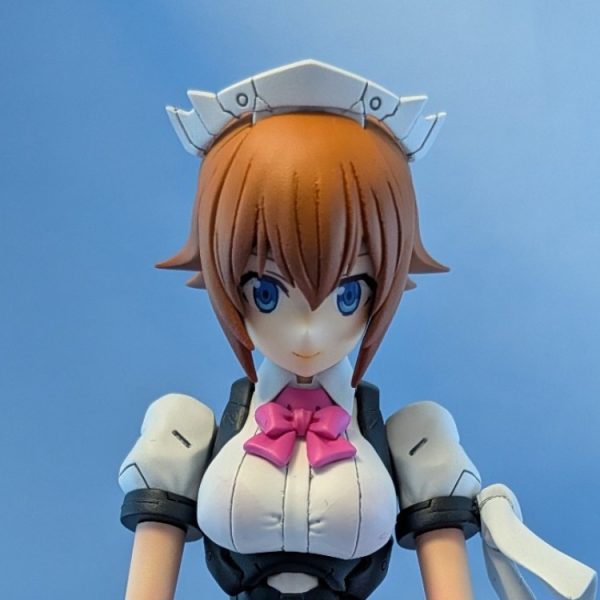 メイドフミナ