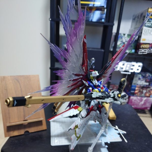 デスティニーガンダム＋ゼウスシルエット
