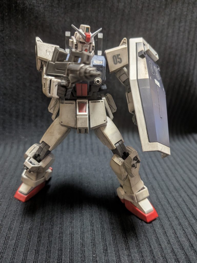 ジム改からマシンガンを。戦場の絆では装備できましたので。MSイグルーでは連邦シールドを装備した陸戦型ジムが出ましたし陸戦型ガンダムにもアリですね。