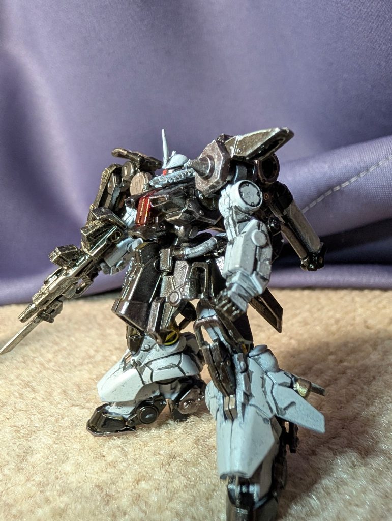 108　ｶﾞﾝﾀﾞﾑｱｰﾃｨﾌｧｸﾄ　ザクⅢ–3枚目/制作者：ie．
