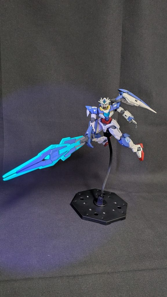 ダブルオークアンタ–8枚目/制作者：@yuunon_modeling