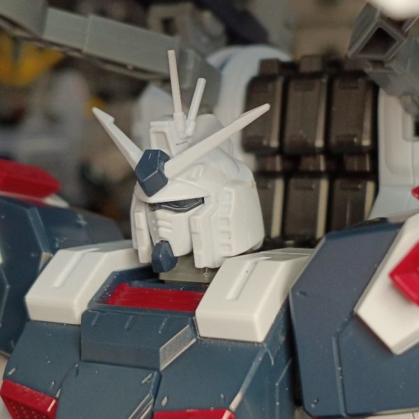 サンダーボルト版　フルアーマーガンダム