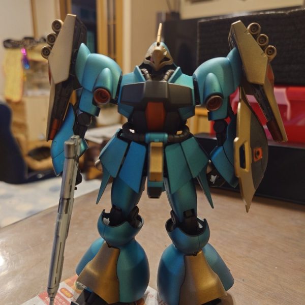 青い方のヤクトドーガ