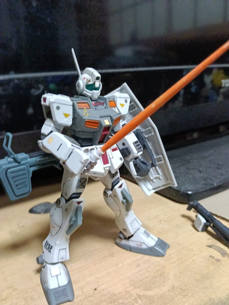 サーベル長すぎだろ