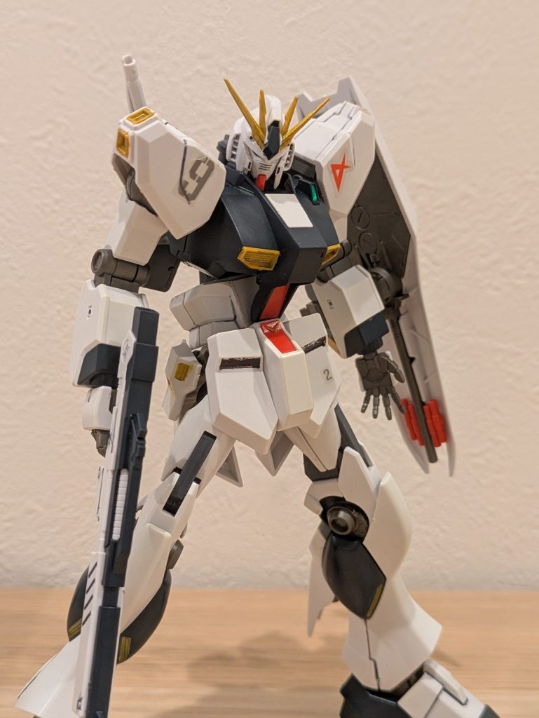 HGUCνガンダム腰部可動作戦