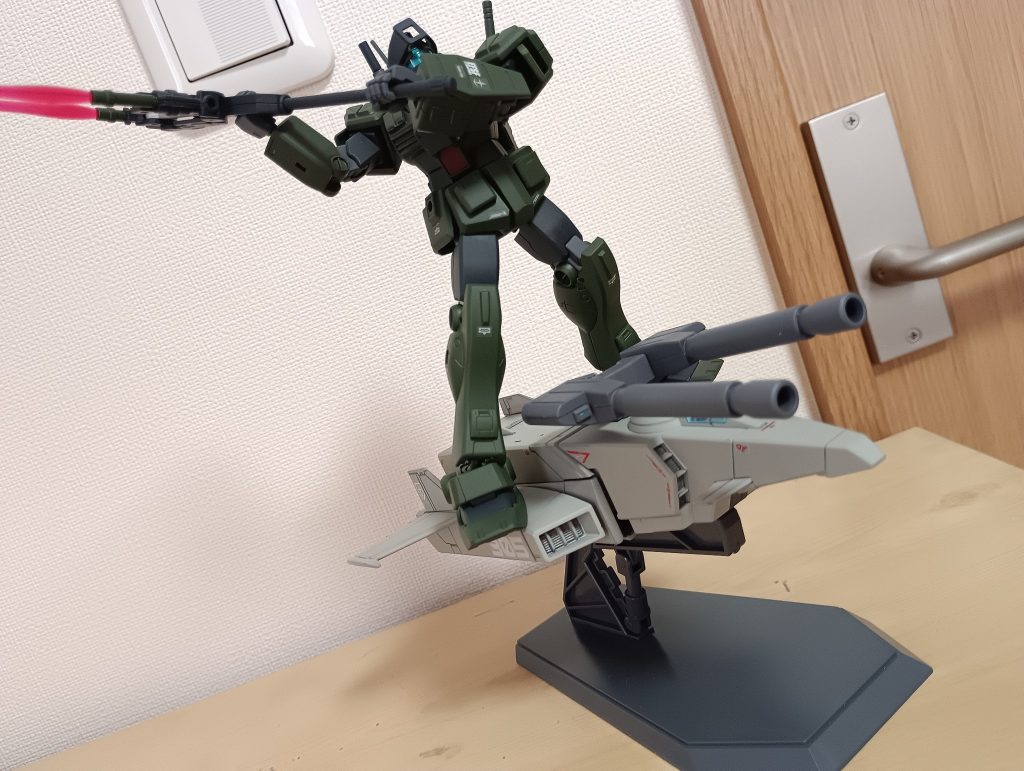 キットにセットされているガンダムは古い仕様なので地獄の合わせ目消しが待っています、、、なので、以前制作したRGガンダムをドッキングできないものかと思案中です。&nbsp;以上、HG　Gファイターでした。ご覧いただきありがとうございました。 &nbsp;