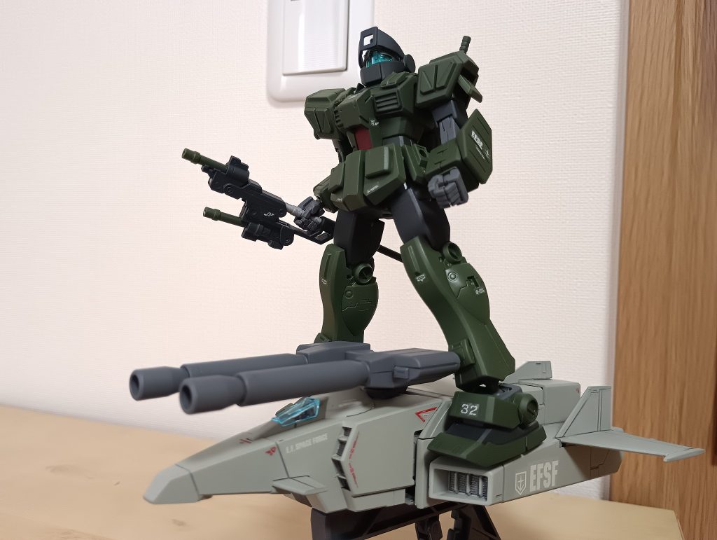 先日制作したジムを乗せて。同部隊に配備されたSFSというオラ設定です。