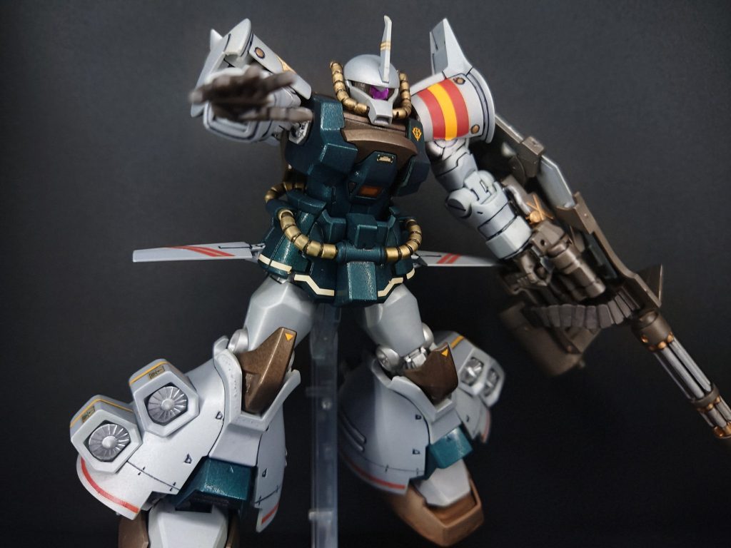 【主な武装】3連装35mmガトリング砲75mmガトリング砲(ガトリング・シールド)ヒート・サーベル