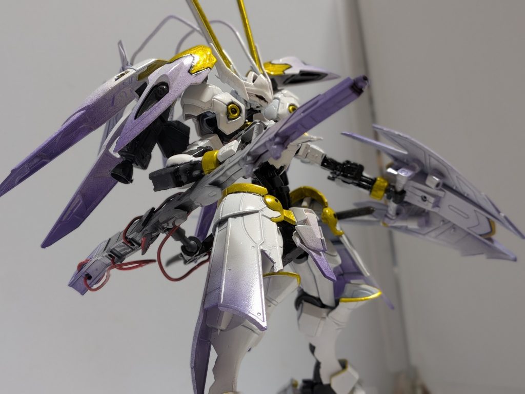 この様に構えられるこれもフレキシブルサブアームに接続されてる為にこちらも自由度が高い以上!