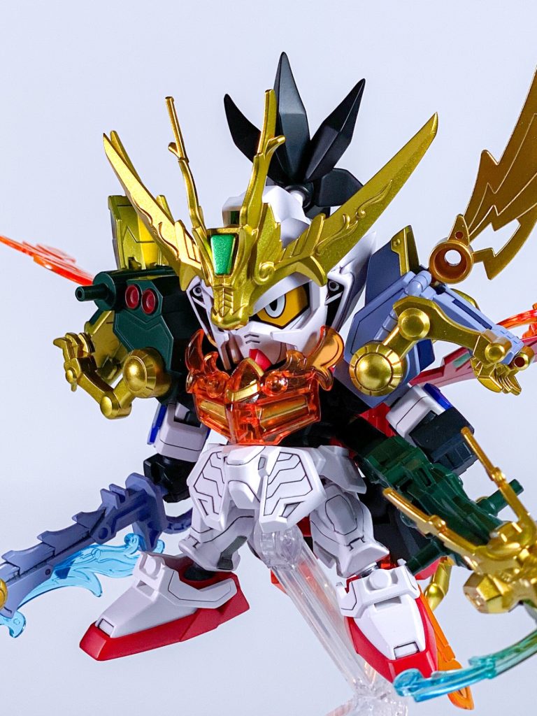 あのもっと画像貼りたいんですけど。とにかくストライク劉備ガンダム&nbsp;最高でした。当時てっきりこの路線での展開があると信じ、曹操デスティニーを心待ちにしてました。三國創傑伝が発表された時は、嘘だと言ってよバーニィでした。笑この路線でもう一度展開してよBANDAIさん！と言う事でストライク劉備ガンダム。思い出も相まって非常に楽しめるキットで御座いました。