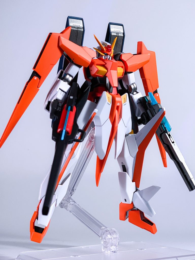 可変機で武装盛り盛りって結構好きです。以前ハルート最終決戦仕様も制作しましたが、アリオスの方が好みかもしれません。塗り分けは断然アリオスの方が大変ですが。笑
