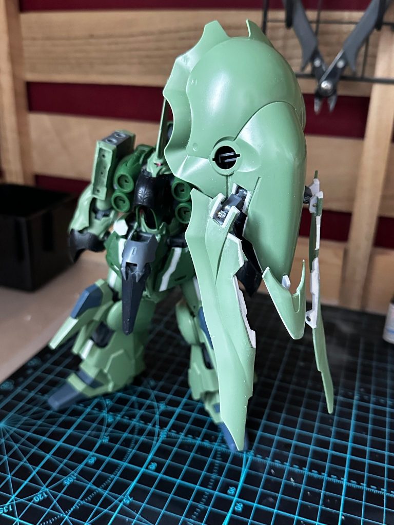 こうなって…