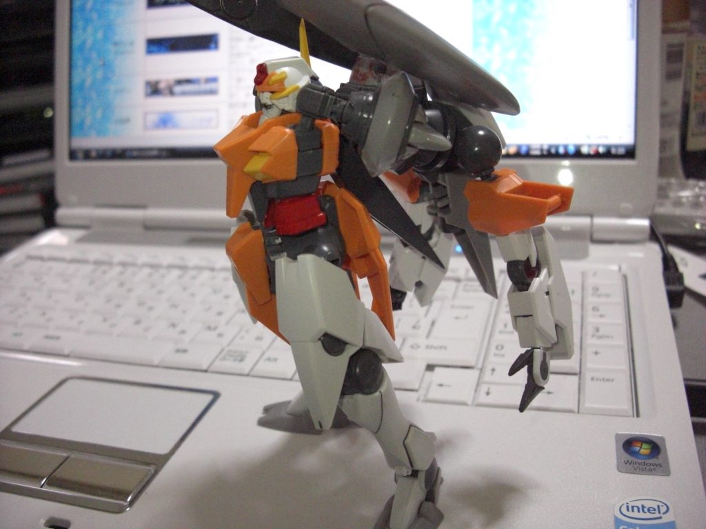 作品名：<p>HDDの整理をしていたら写真として残っている最古の改造ガンプラが出てきた…… しかしこれ何がしたい改造だったんだろう……🤔</p>
