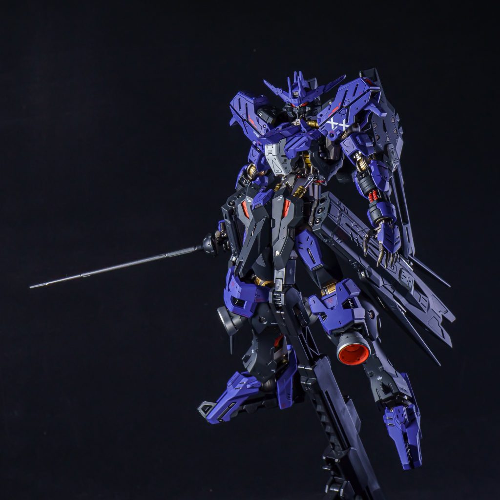MG ガンダムヴィダール–2枚目/制作者：エヌヌ