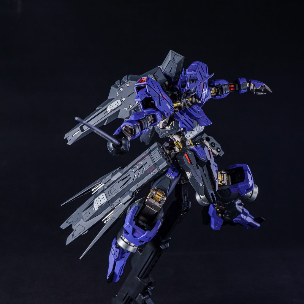 MG ガンダムヴィダール–5枚目/制作者：エヌヌ