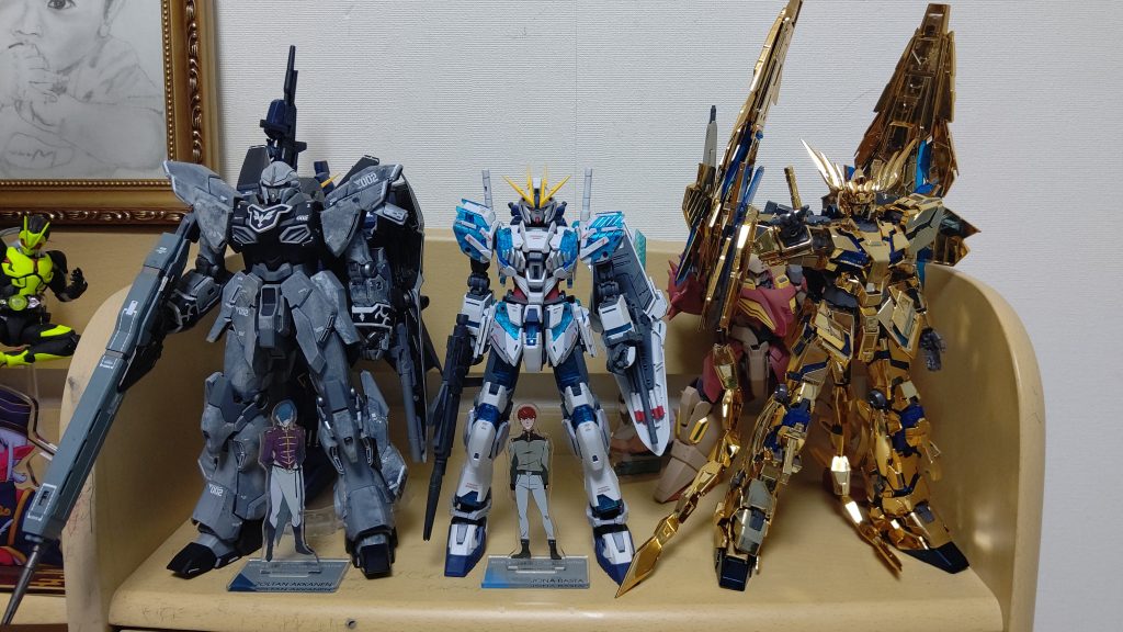 作品名：ナラティブに出てくるMG揃えられた！！<p>ガンダムNTが一番好きな作品なんですが、昨日！！やっとNTのMG全部揃えられました！！！ 家宝レベルでどれも大事にします！！</p>

