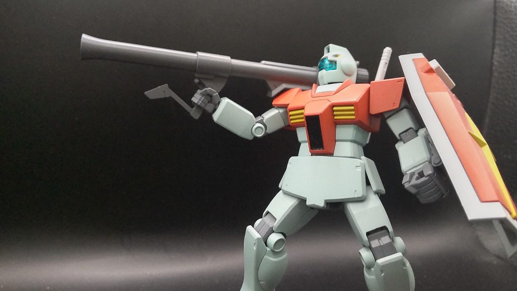 ハイパーバズーカはリバイブガンダムのものを流用。