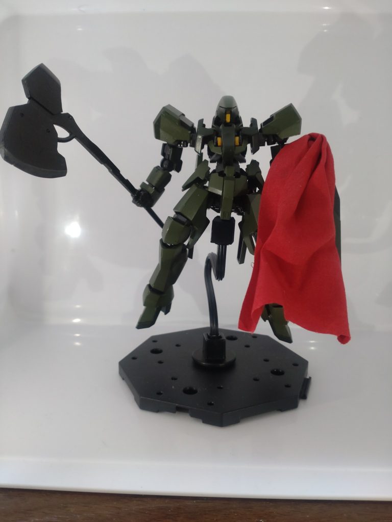布は100均鉄血オプションパーツのグレイズシールドがあったから作りました