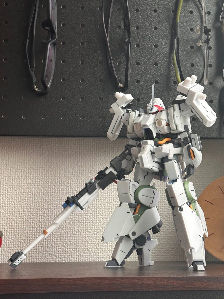 対艦ライフルも何となく作ってみたりステサフまでは行きましたが表面ガッタガタでゴールまではまだ長ーい、生きるか死ぬかの戦ーい完成しましたらまた別途投稿させていただきますmm