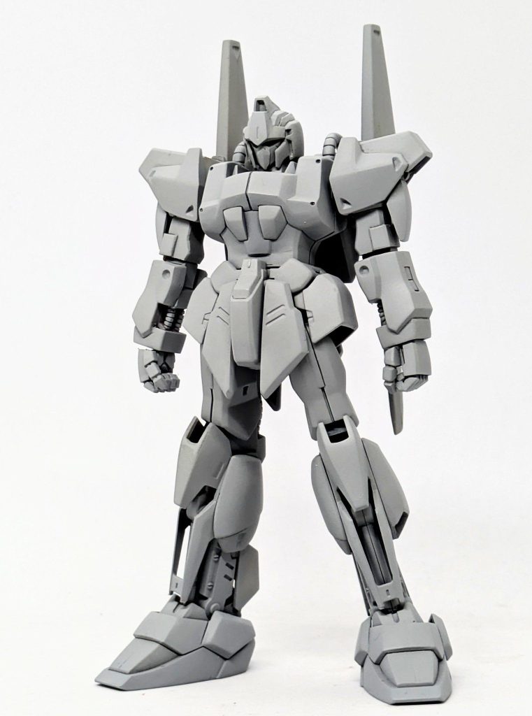というわけでいろいろいじってサーフェイサー。いじってはいますが素性は良い。カトキハジメ氏のHGUC画稿にはとても似てます。
