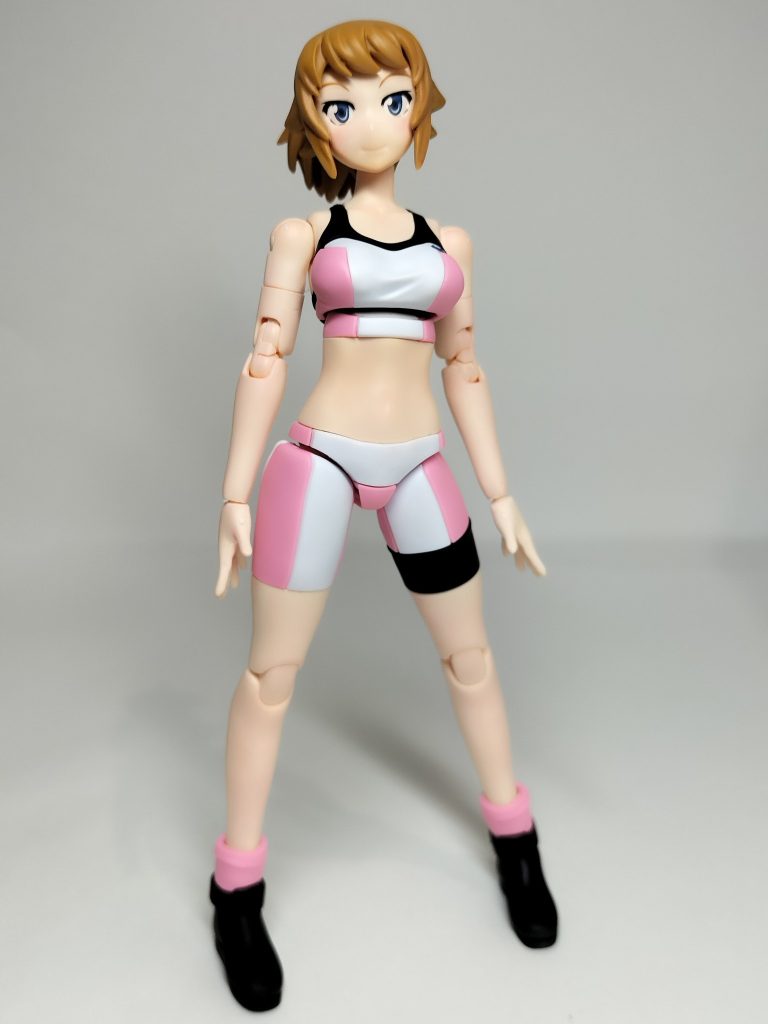 とにかく気になる箇所をひたすらヤスリがけしました(gundam-kao6)合わせ目はランナーパテで消してます✨️