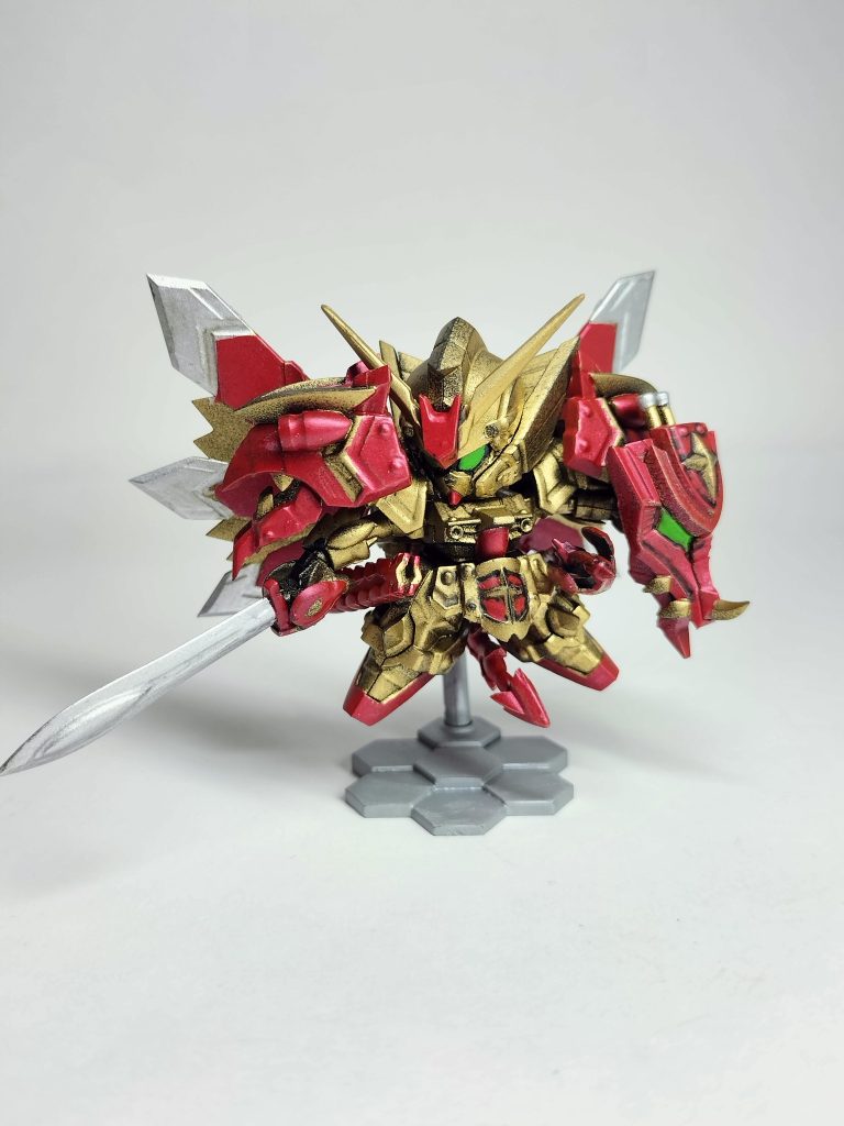スーパーで売られてたのでついつい手に取ってしまいました(gundam-kao5)水性黒サフ→ダイソーゴールドスプレー→筆塗り水性ホビーカラー→つや消しトップコートでサクッと仕上げました✨️