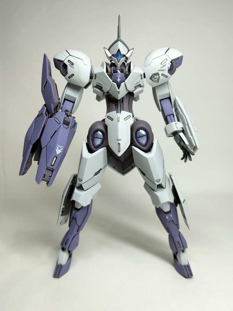 いつもの如くパチ組にマーカー+筆塗りで情報量を増やしつつ専用デカールでドレスアップ✨️