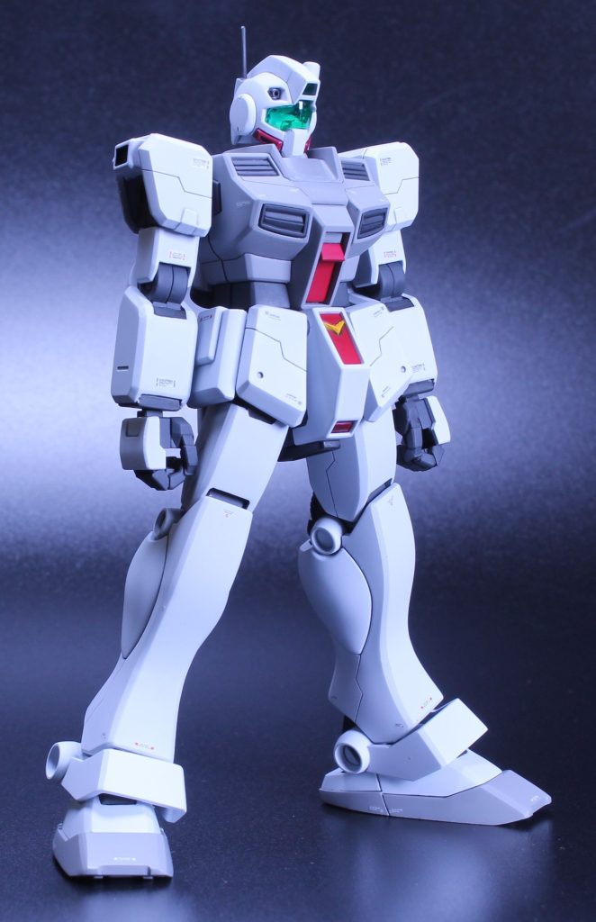 本キットは2003年発売と少し古めのキットです。色々な意味でガンプラ進化の凄さを実感する事ができました。