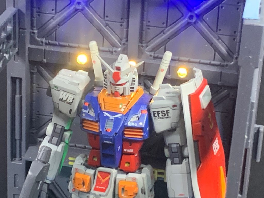 最近のガンプラは本当に出来がいい。しかも安い‼️バンダイさんも色々言われていますが私的には感謝感謝です、バンダイさんありがとう。(gundam-kao3)