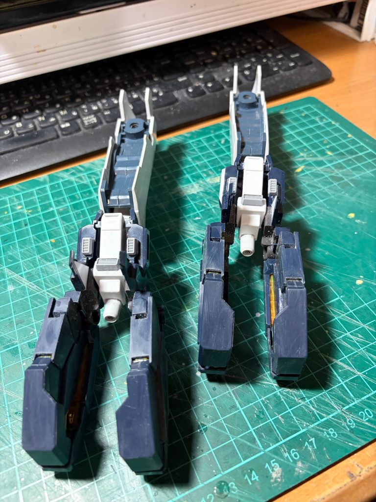ノーマルのクローは機能、形状的に使えないと判断。アームドアーマーVNを有線サイコミュでコントロールする仕様に変更。