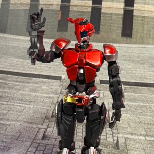 仮面ライダーカブト（HG赤いガンダム）