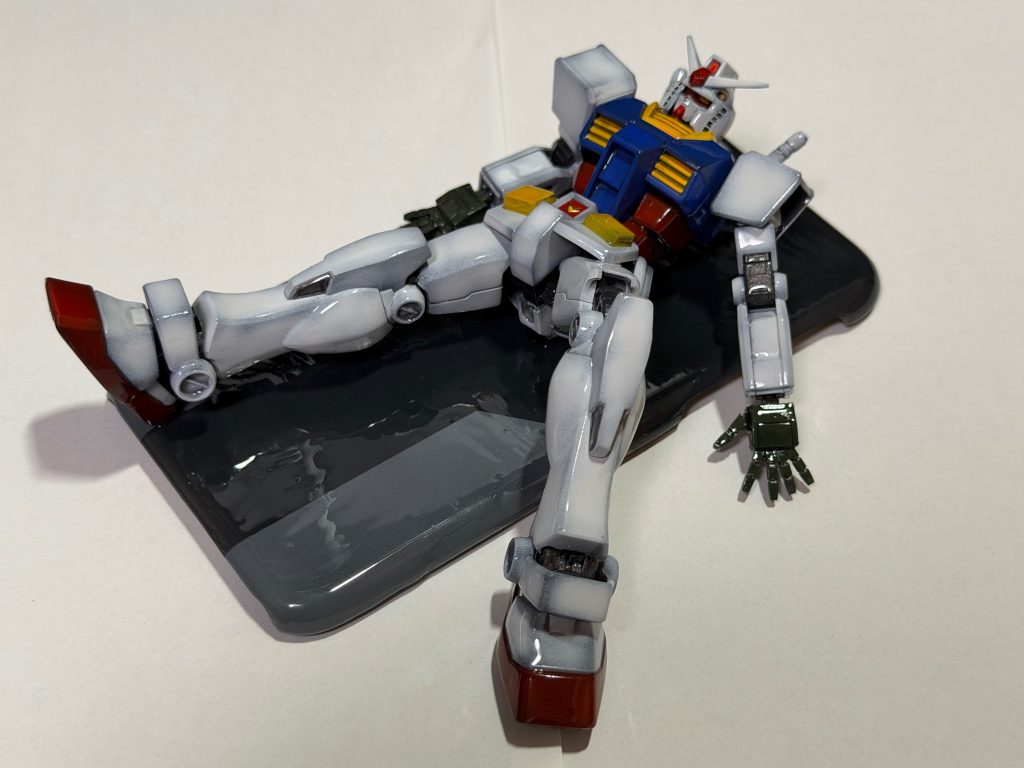 ガンダム大地に立つ–3枚目/制作者：Chokora