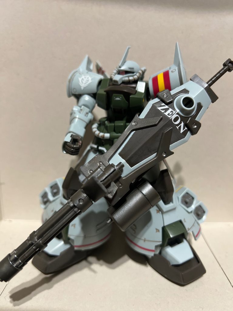 ジオンの機体はかっこいい✨️