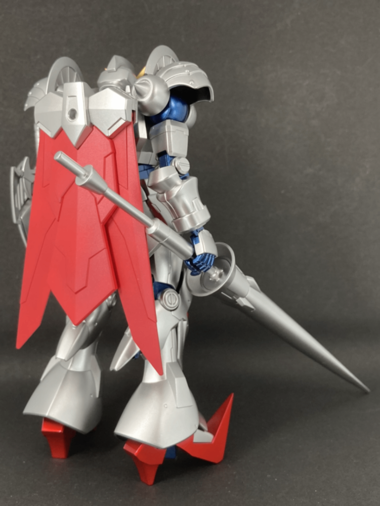 騎士ガンダム–2枚目/制作者：岡田蝙蝠