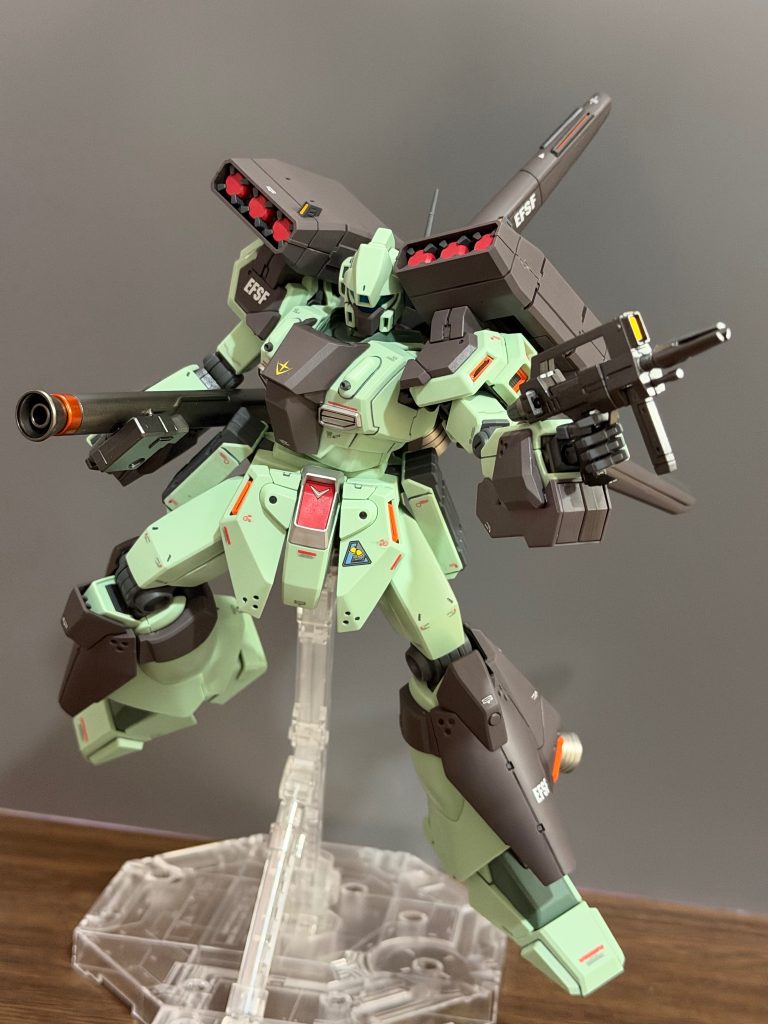 僕的にはノーマルジェガンよりこっちのがかなり好きなんですよね武装がカッコイイ！プレバンの再販買えて良かった！