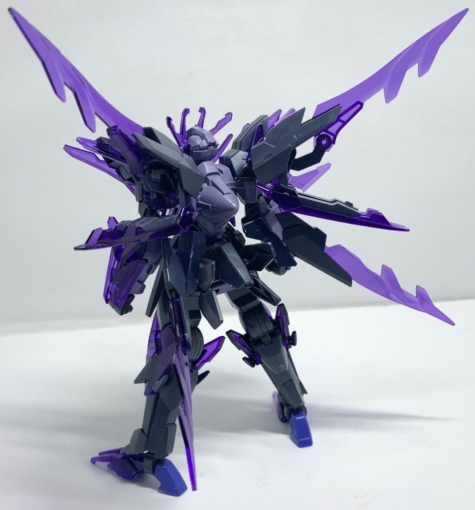 武装解除後ろ姿。