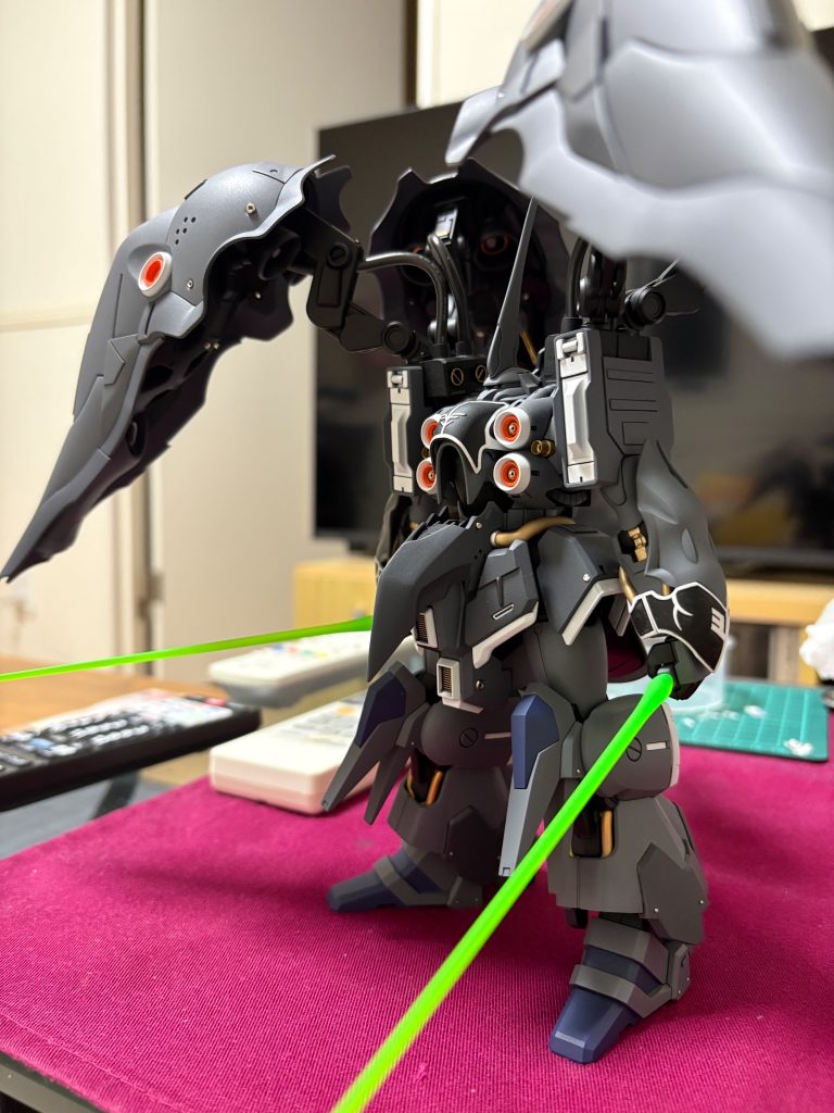 クシャトリヤEGガンダムをちりばめて–3枚目/制作者：朱時計